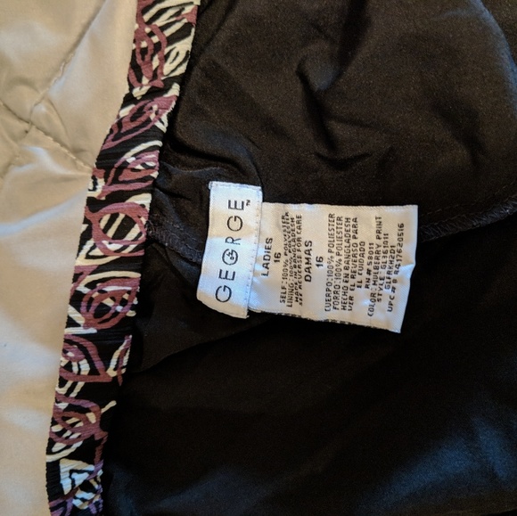 Flirty Skirt plus size 16 - Picture 2 of 4